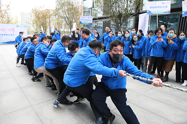 拔河 2.jpg